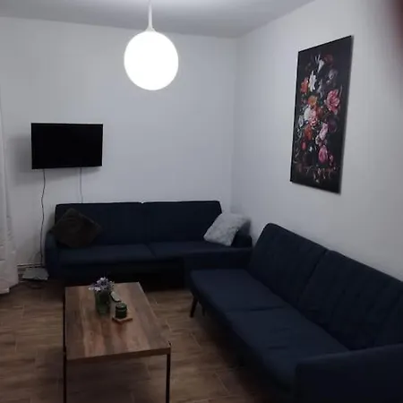 4 Personen - In Wohnung, Zentral, Ruhig, Modern Lägenhet *