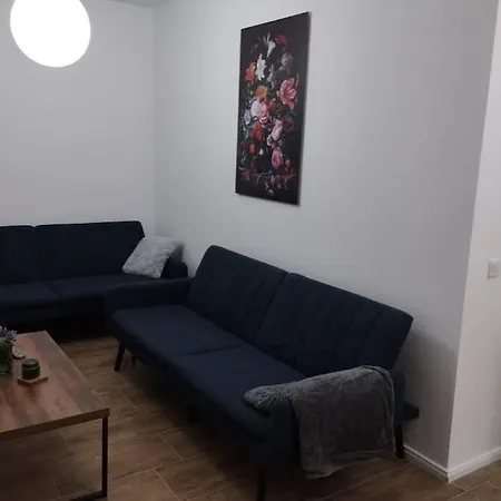 4 Personen - In Wohnung, Zentral, Ruhig, Modern Lägenhet