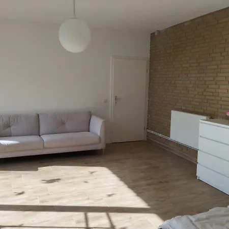 4 Personen - In Wohnung, Zentral, Ruhig, Modern Lägenhet *