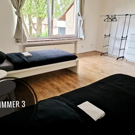 Apartment 4 Personen - In Wohnung, Zentral, Ruhig, Modern *