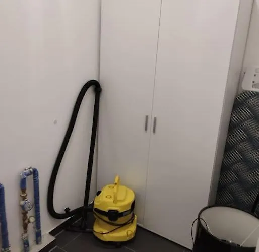 4 Personen - In Wohnung, Zentral, Ruhig, Modern 뤼베케