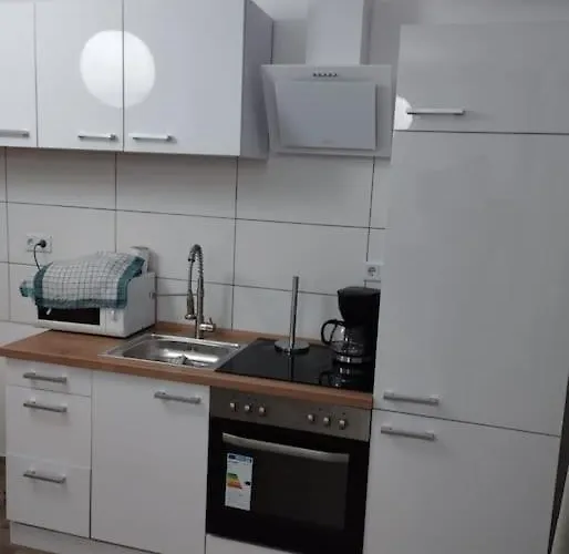 4 Personen - In Wohnung, Zentral, Ruhig, Modern 아파트 뤼베케