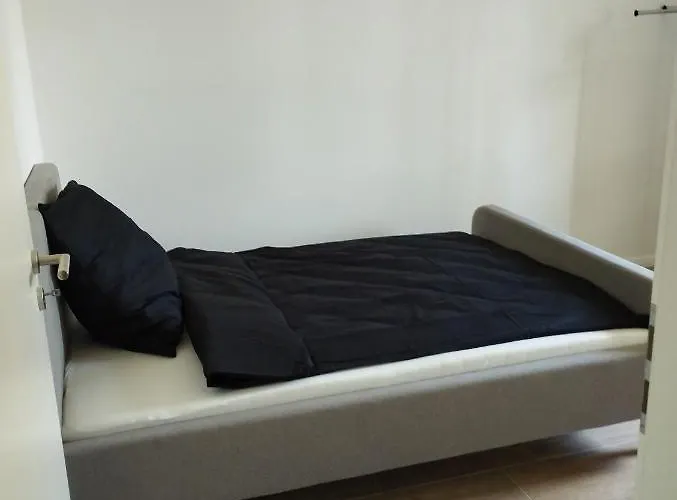 4 Personen - In Wohnung, Zentral, Ruhig, Modern 아파트 뤼베케