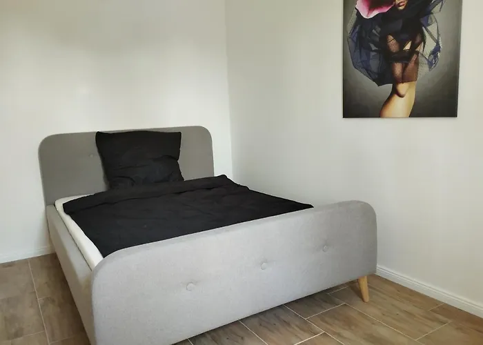 4 Personen - In Wohnung, Zentral, Ruhig, Modern 아파트 *