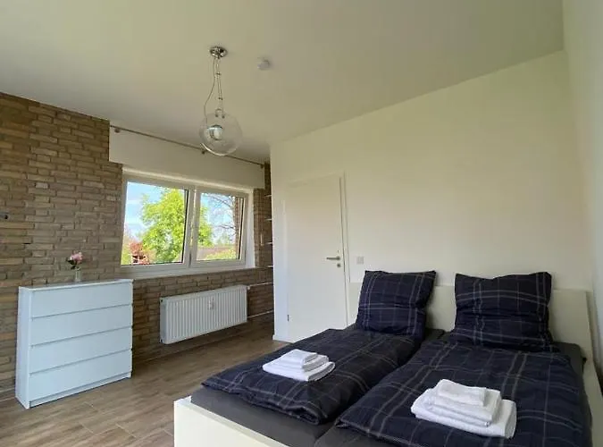 아파트 4 Personen - In Wohnung, Zentral, Ruhig, Modern 뤼베케