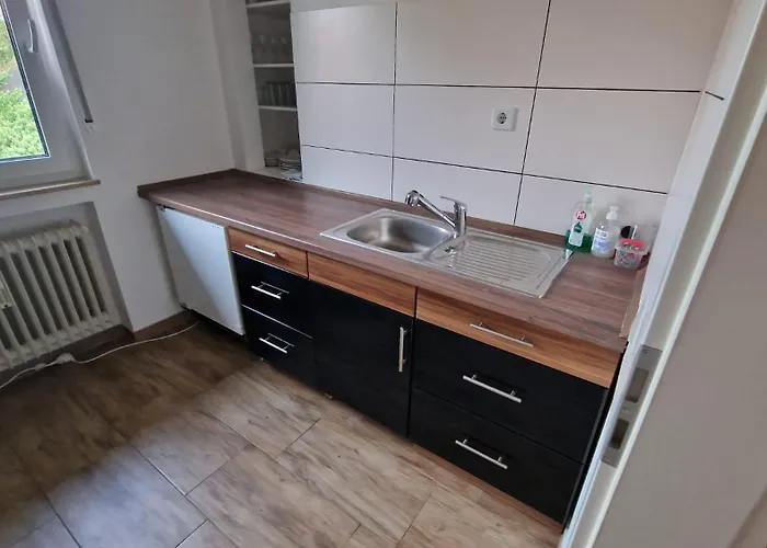 아파트 4 Personen - In Wohnung, Zentral, Ruhig, Modern 뤼베케