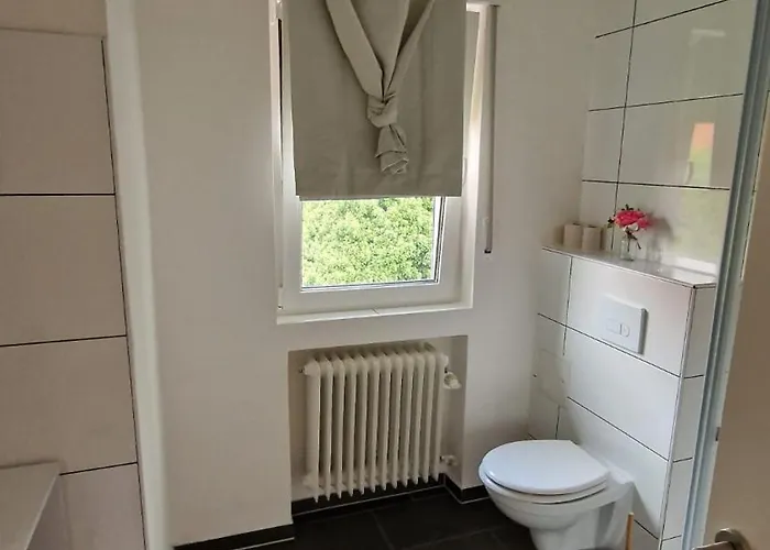 4 Personen - In Wohnung, Zentral, Ruhig, Modern * 뤼베케